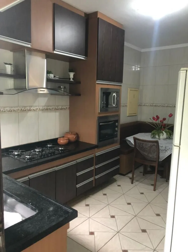 Casa, 4 quartos, 120 m² - Foto 1