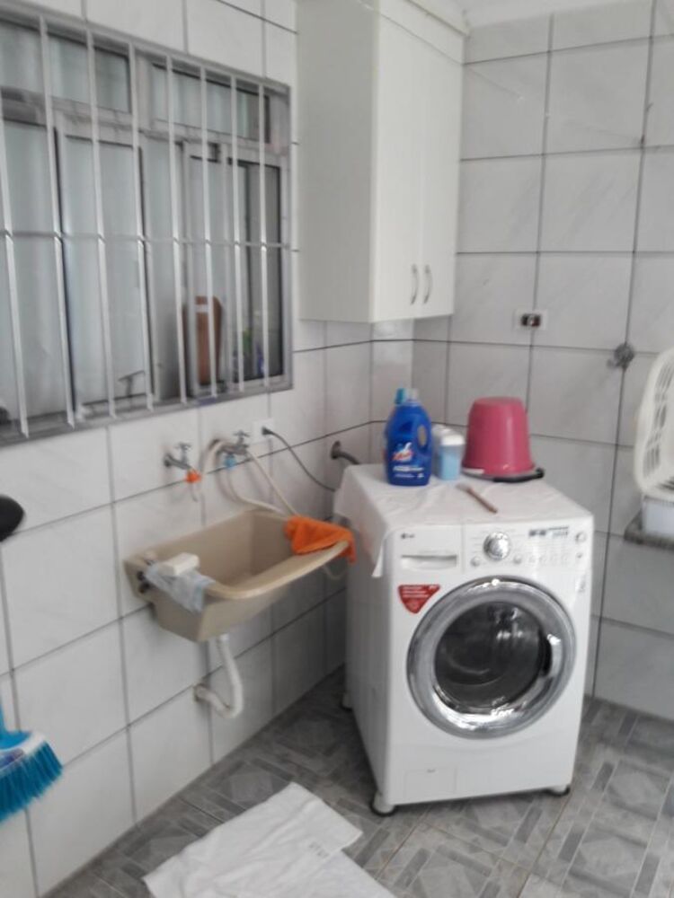 Sobrado à venda com 6 quartos, 290m² - Foto 2