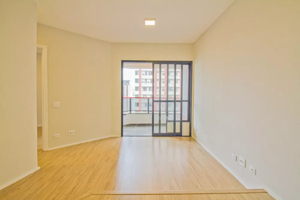 Apartamento à venda com 1 quarto, 36m² - Foto 13