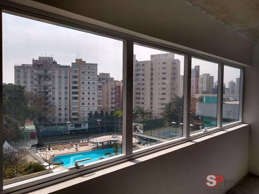 Prédio Inteiro à venda com 1 quarto, 84m² - Foto 2