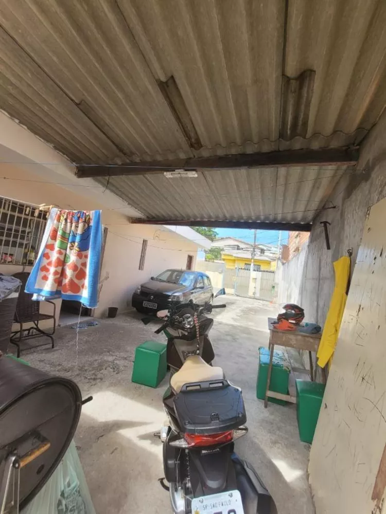 Terreno à venda com 1 quarto, 120m² - Foto 8