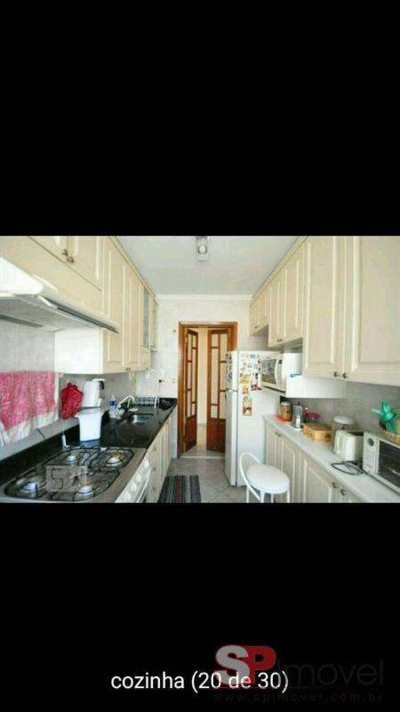 Apartamento à venda com 3 quartos, 75m² - Foto 2