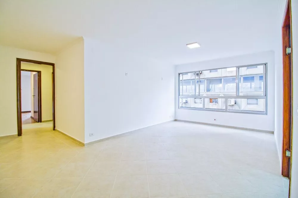 Apartamento à venda com 3 quartos, 116m² - Foto 1