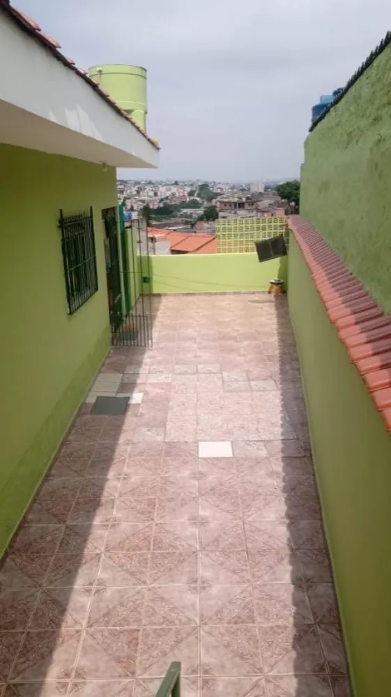 Casa, 1 quarto, 240 m² - Foto 2