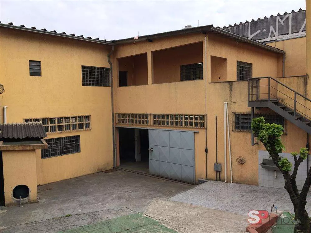 Prédio Inteiro à venda com 1 quarto, 550m² - Foto 8