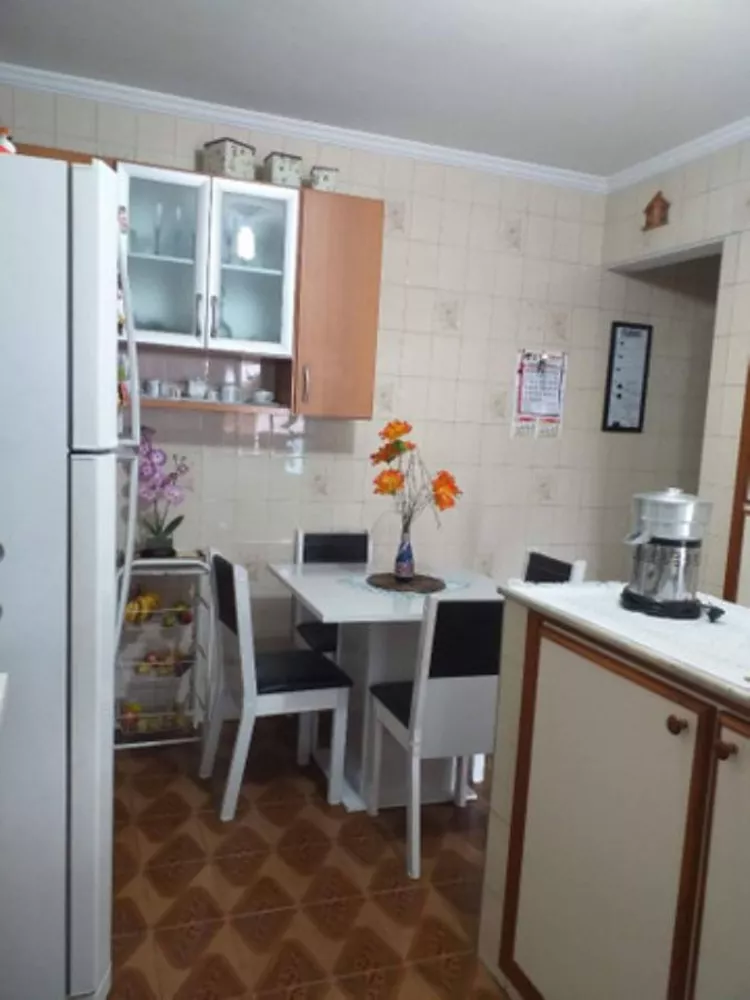 Sobrado à venda com 2 quartos, 120m² - Foto 3