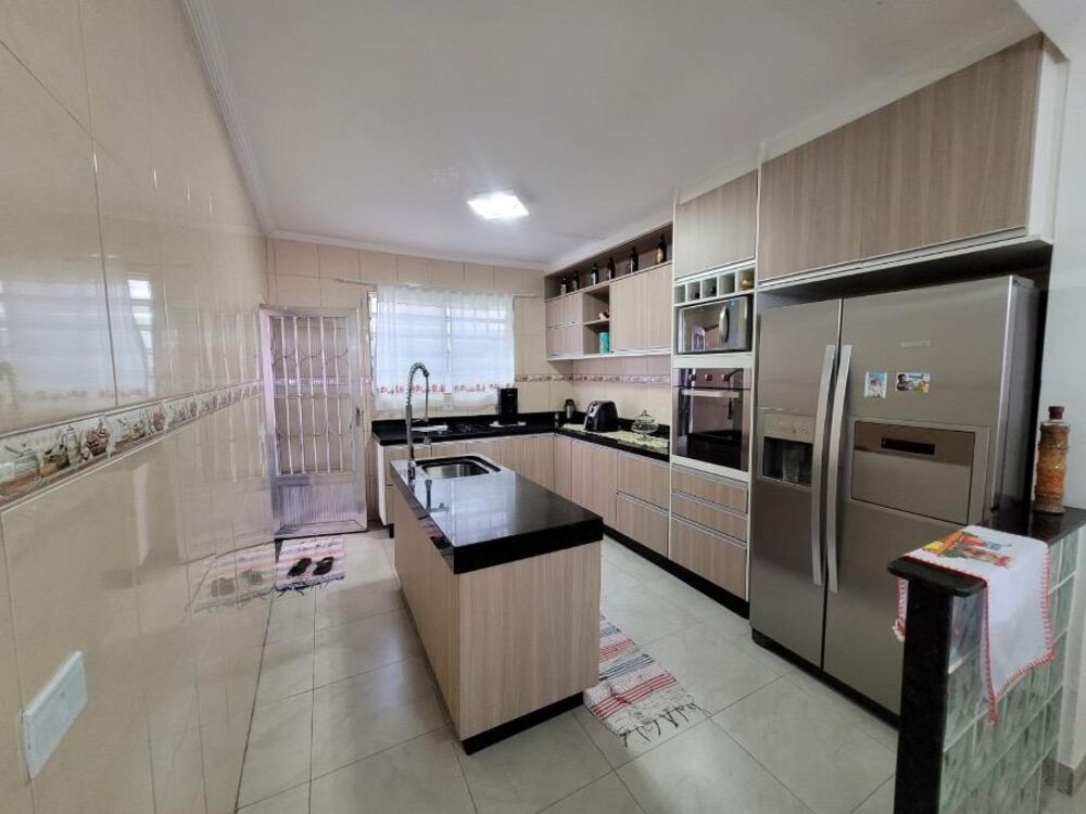 Casa, 2 quartos, 107 m² - Foto 1