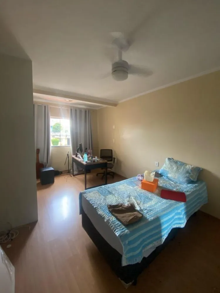 Casa, 3 quartos, 256 m² - Foto 4