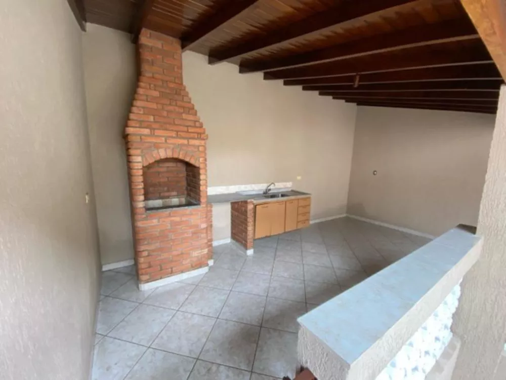 Sobrado à venda com 3 quartos, 120m² - Foto 4