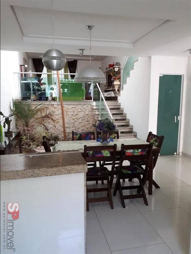 Casa, 3 quartos, 175 m² - Foto 5