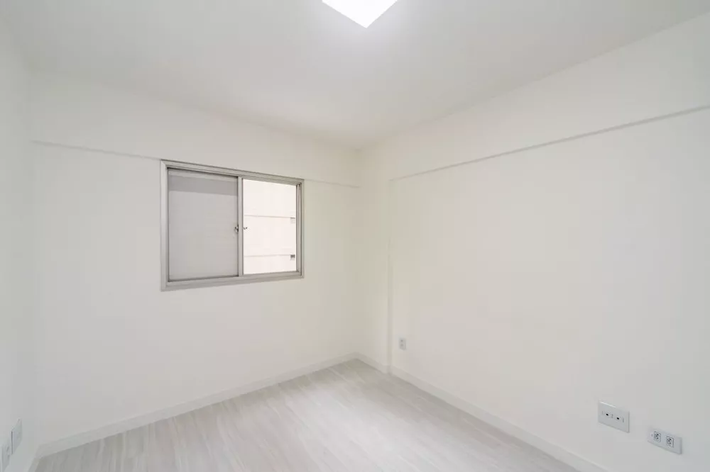 Apartamento à venda com 2 quartos, 61m² - Foto 3