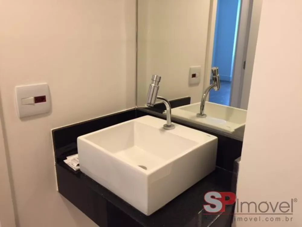 Prédio Inteiro à venda com 1 quarto, 33m² - Foto 1