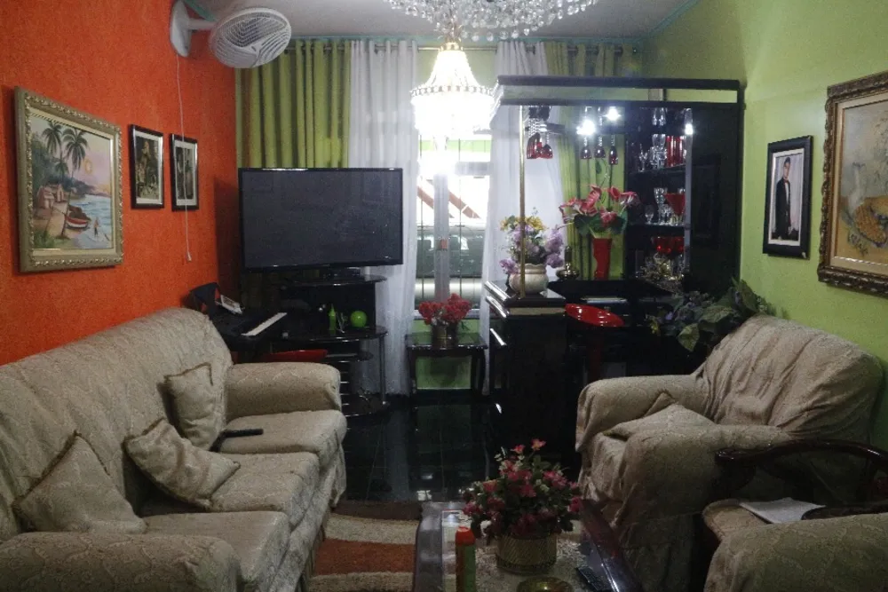 Sobrado, 3 quartos, 230 m² - Foto 1