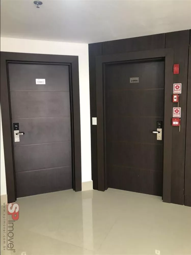 Prédio Inteiro à venda com 1 quarto, 120m² - Foto 1