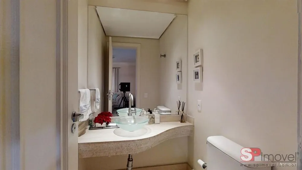 Apartamento, 3 quartos, 212 m² - Foto 1