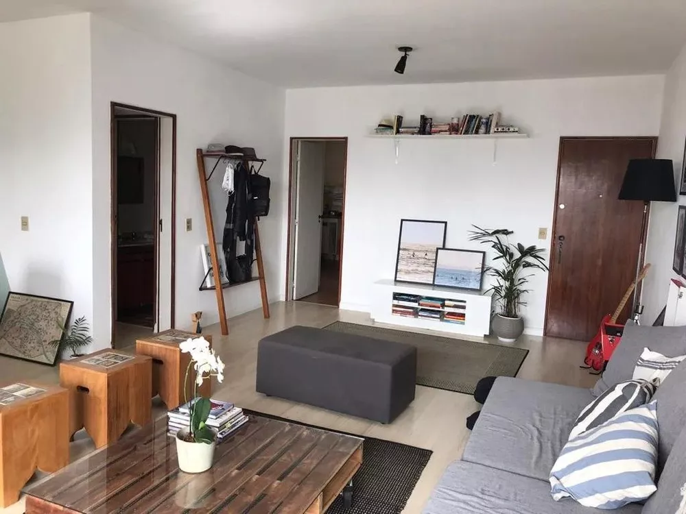 Apartamento à venda com 2 quartos, 100m² - Foto 2