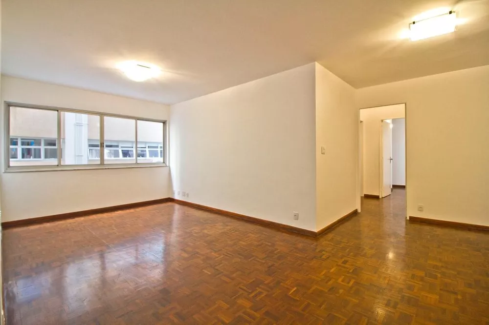 Apartamento à venda com 3 quartos, 106m² - Foto 1