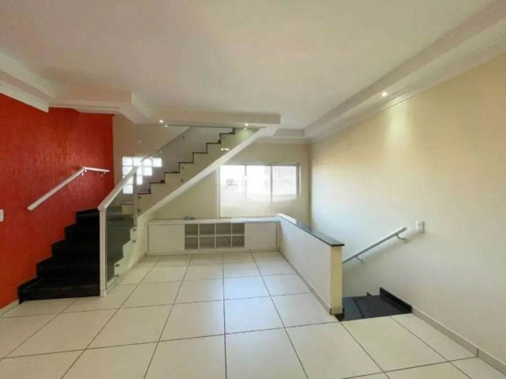 Sobrado, 3 quartos, 500 m² - Foto 3