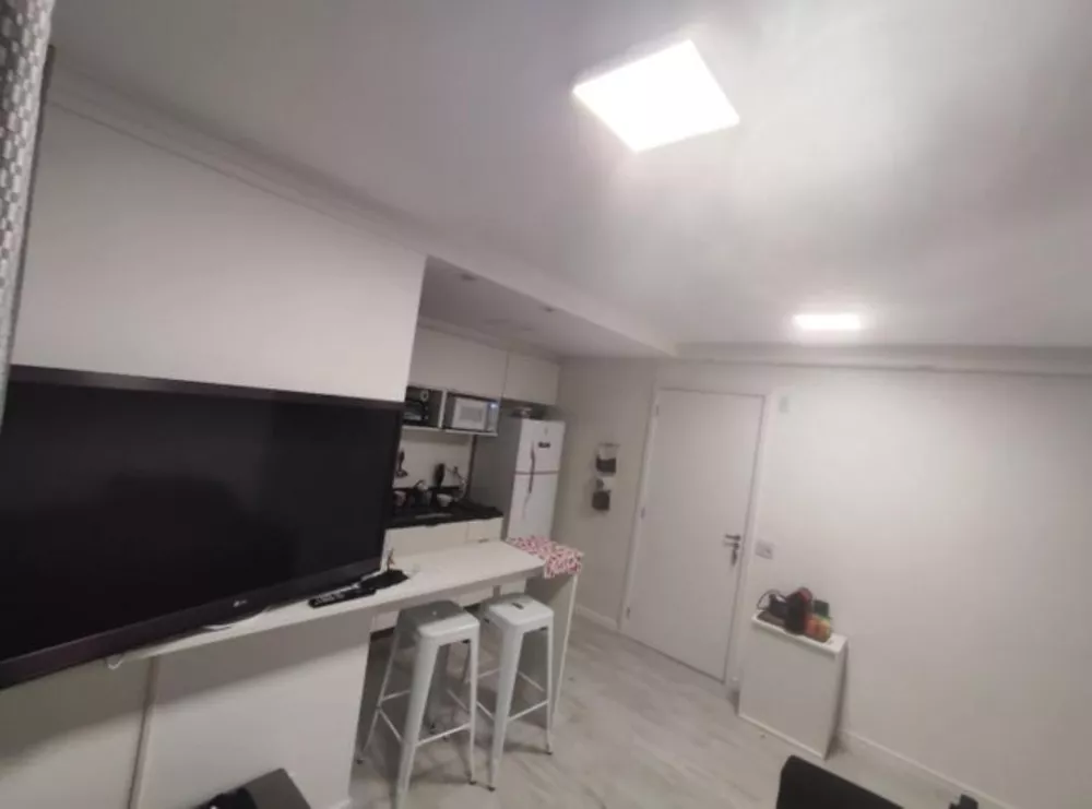 Apartamento à venda com 2 quartos, 40m² - Foto 1