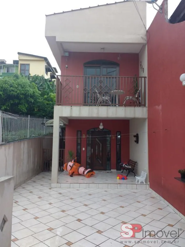 Casa, 2 quartos, 149 m² - Foto 1