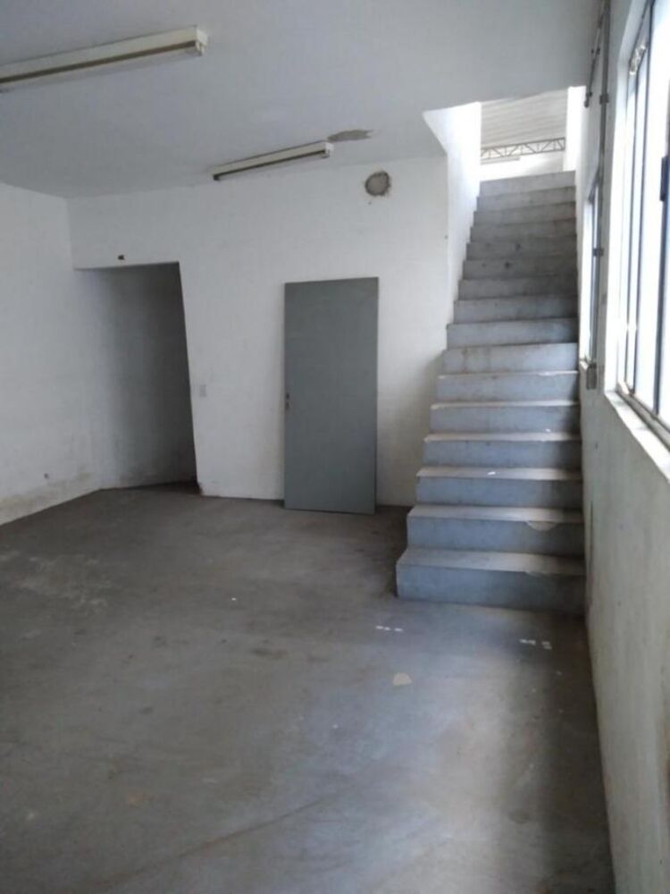 Prédio Inteiro, 2000 m² - Foto 2