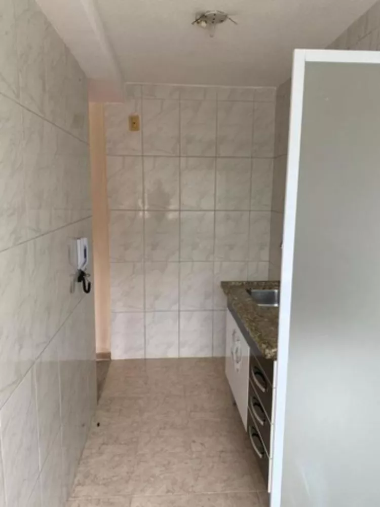 Apartamento à venda com 2 quartos, 50m² - Foto 4