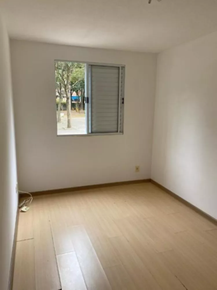 Apartamento à venda com 2 quartos, 50m² - Foto 3