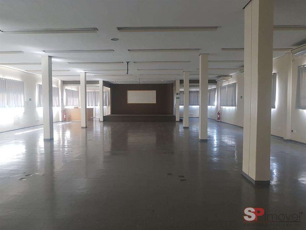 Prédio Inteiro, 4951 m² - Foto 1