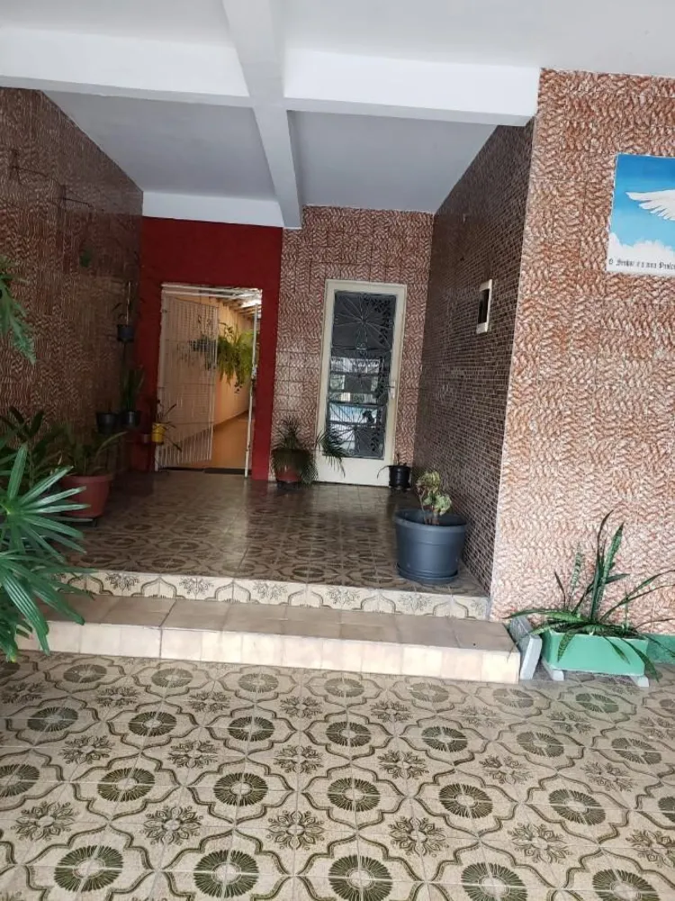 Casa, 4 quartos, 250 m² - Foto 13