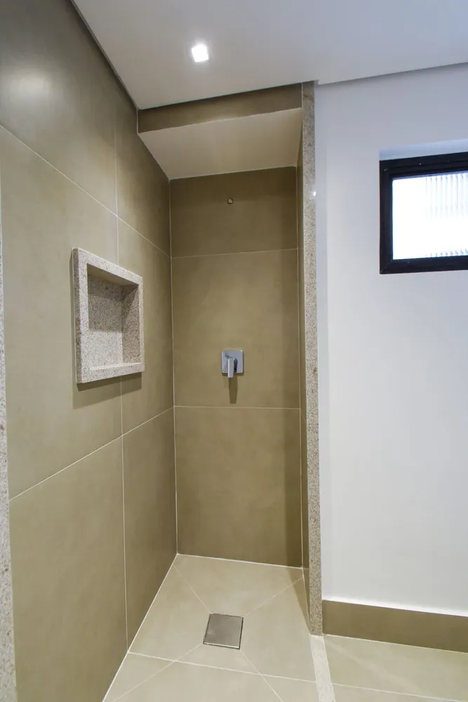 Apartamento, 3 quartos, 140 m² - Foto 2
