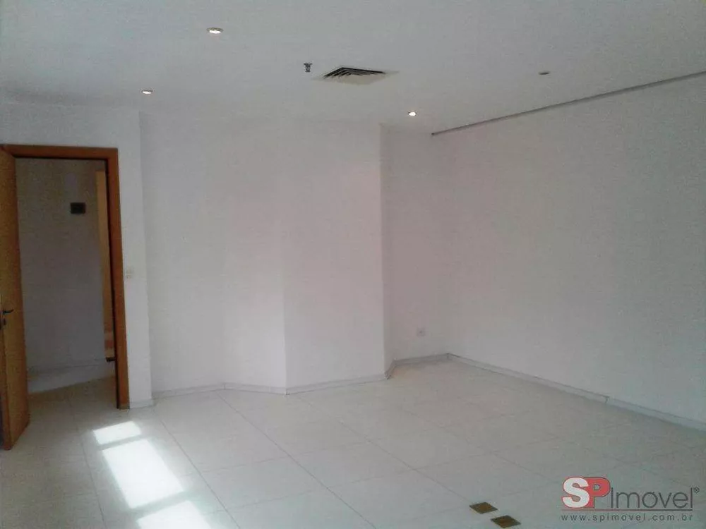 Prédio Inteiro à venda com 1 quarto, 46m² - Foto 4