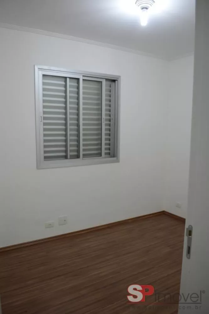 Apartamento à venda com 3 quartos, 70m² - Foto 3