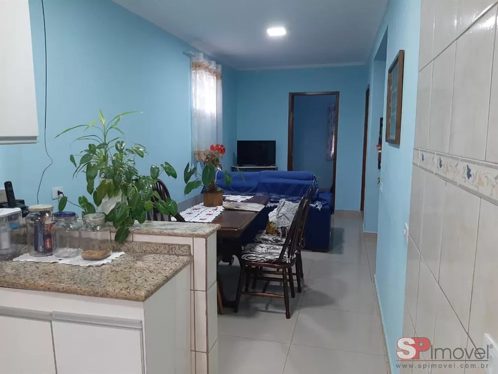 Casa à venda com 6 quartos, 120m² - Foto 4