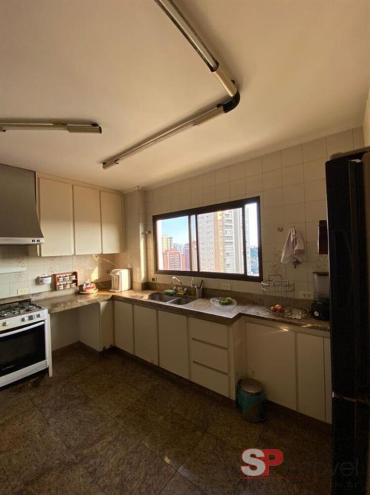 Apartamento, 4 quartos, 253 m² - Foto 1