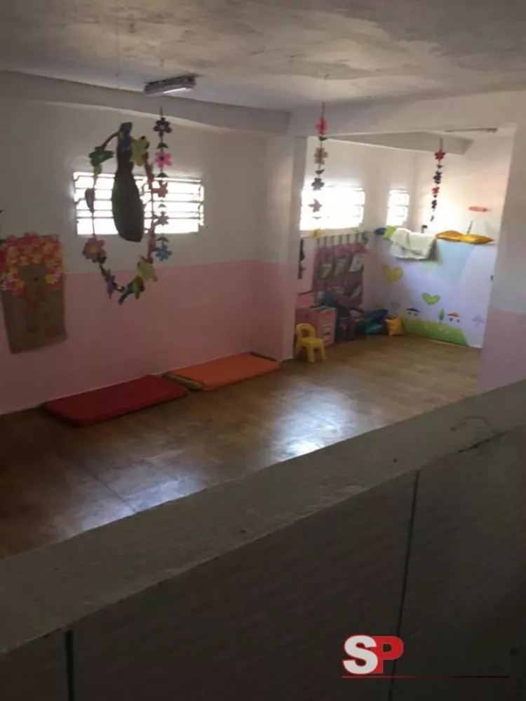 Casa, 1 quarto, 325 m² - Foto 11