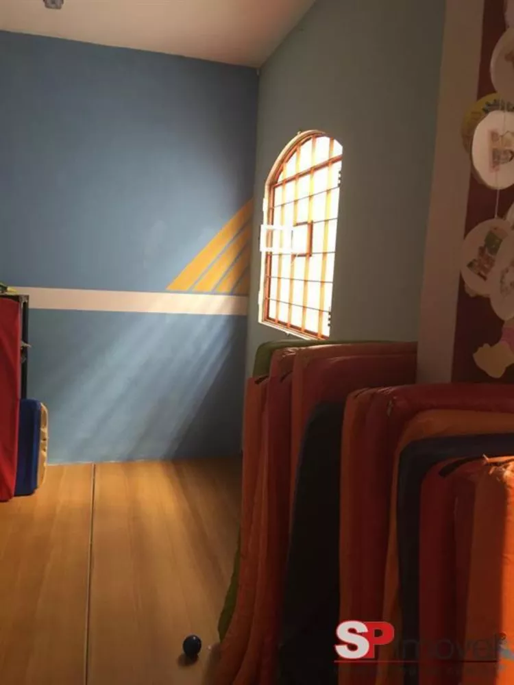 Casa, 1 quarto, 325 m² - Foto 9