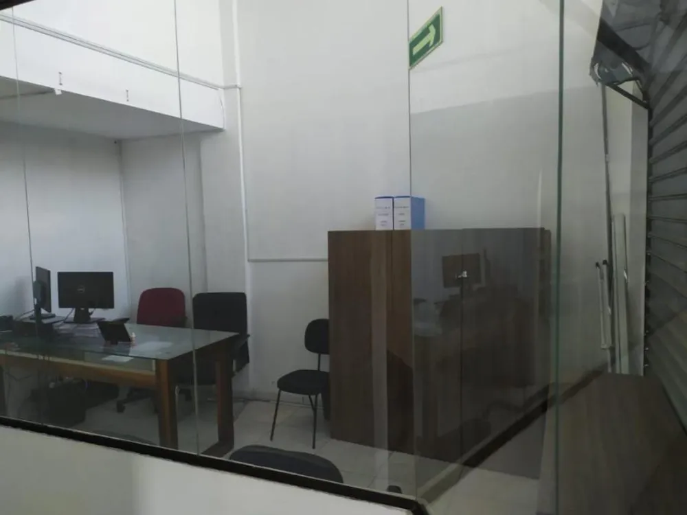 Loja-Salão, 710 m² - Foto 1