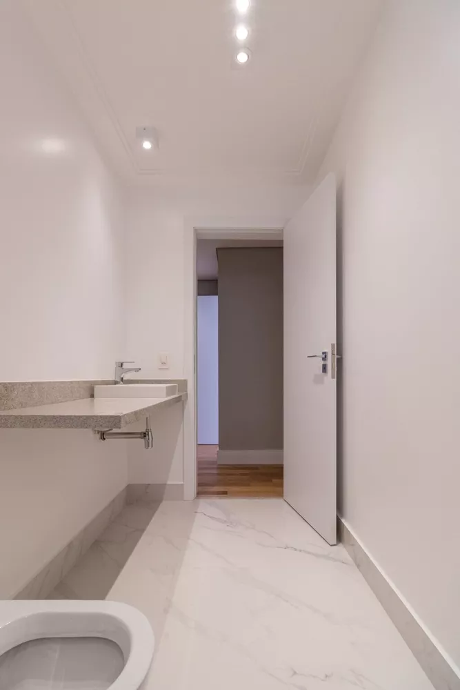 Apartamento à venda com 2 quartos, 210m² - Foto 7