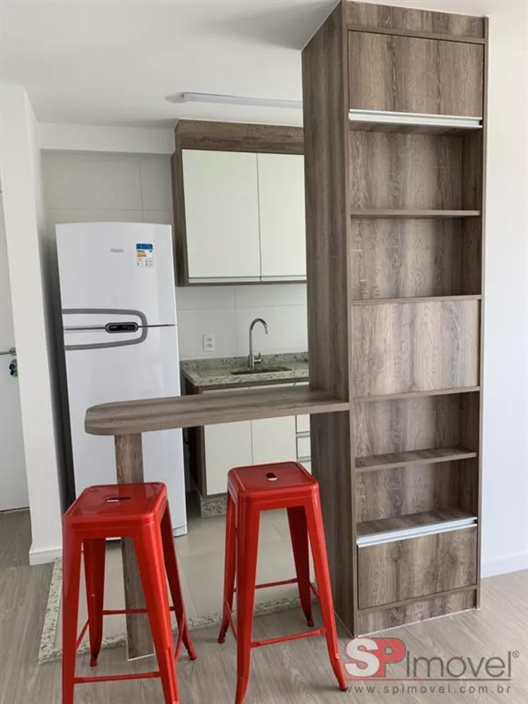 Apartamento à venda com 2 quartos, 47m² - Foto 1