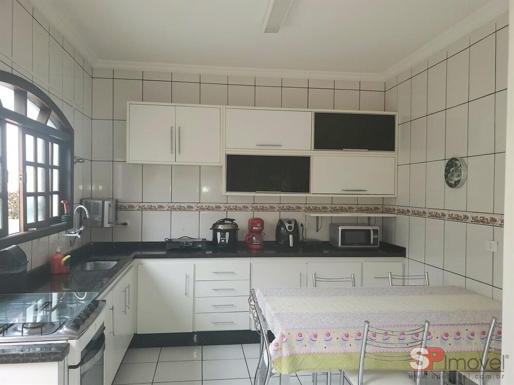 Casa, 3 quartos, 156 m² - Foto 4