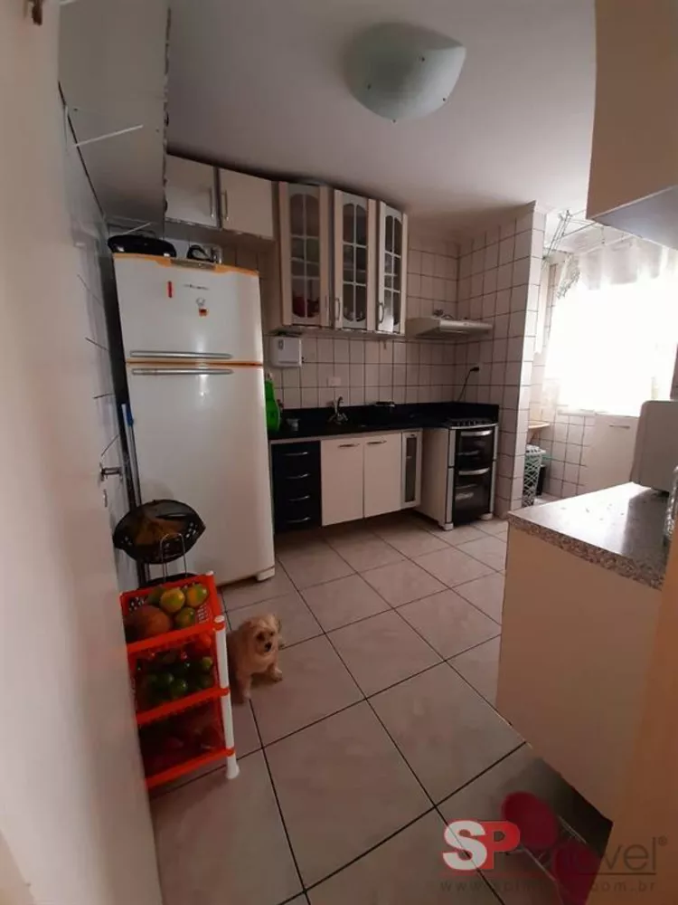 Apartamento à venda com 2 quartos, 64m² - Foto 8