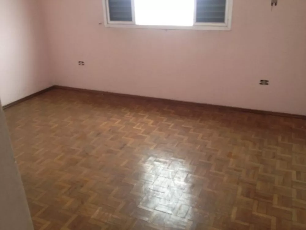 Sobrado à venda com 3 quartos, 120m² - Foto 2