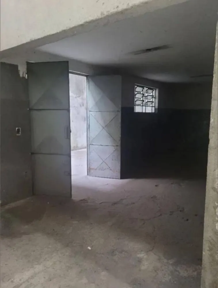 Depósito-Galpão, 560 m² - Foto 1