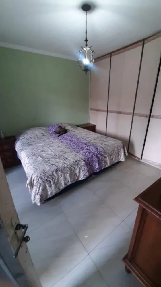 Casa, 5 quartos, 175 m² - Foto 1