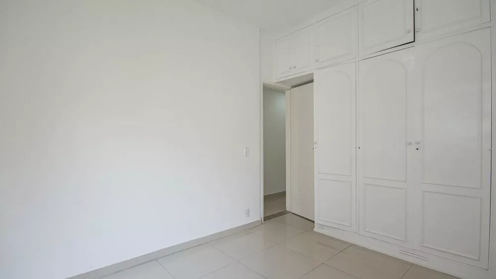Apartamento, 3 quartos, 130 m² - Foto 2