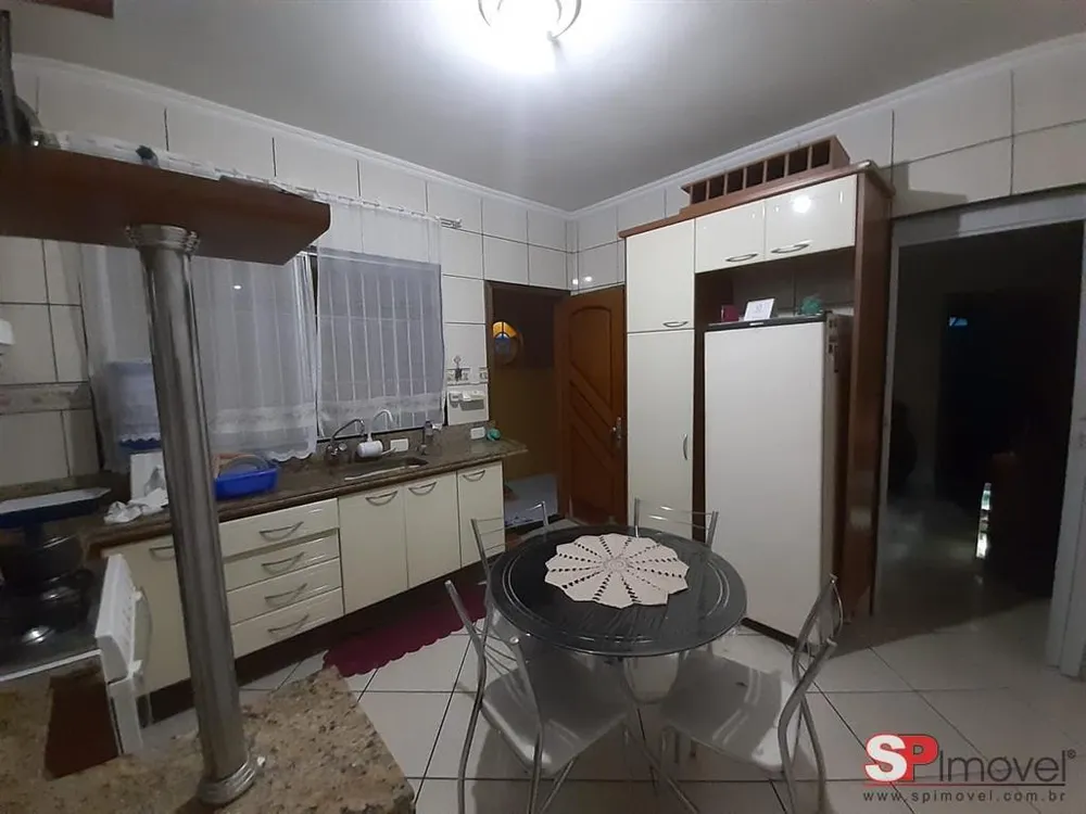 Casa, 7 quartos, 200 m² - Foto 1