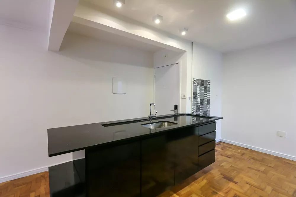 Apartamento à venda com 1 quarto, 72m² - Foto 1