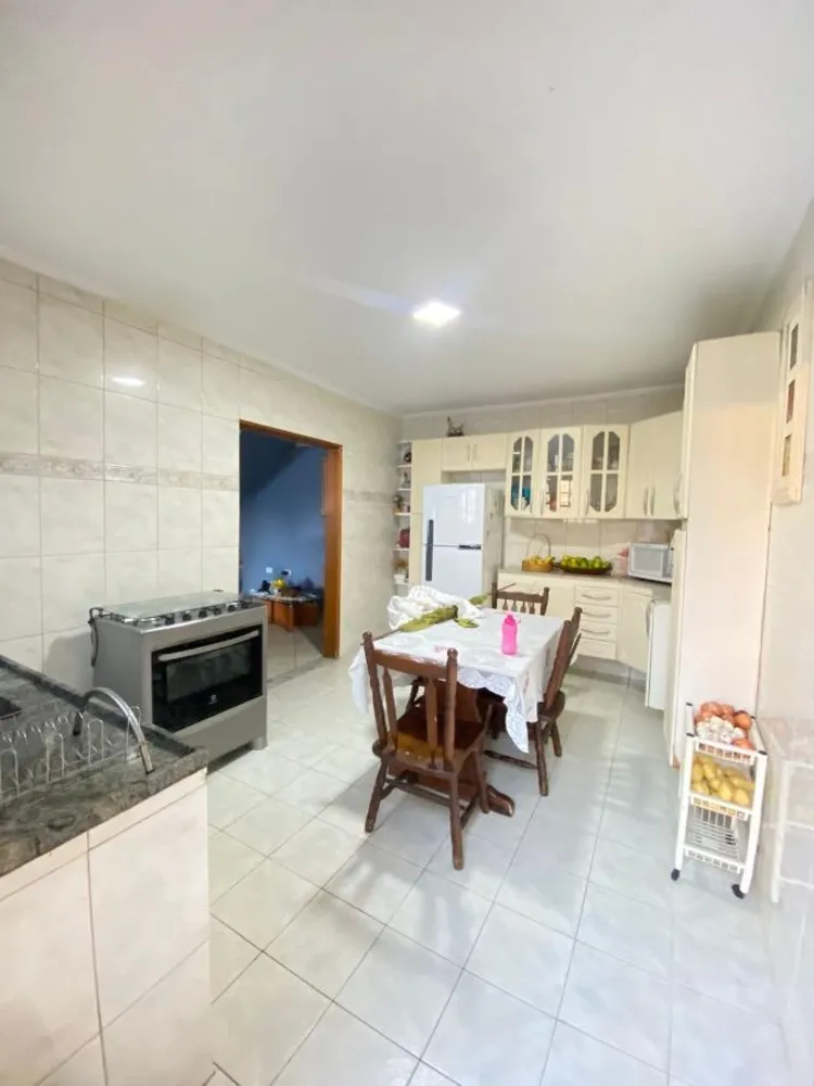 Sobrado, 4 quartos, 234 m² - Foto 4