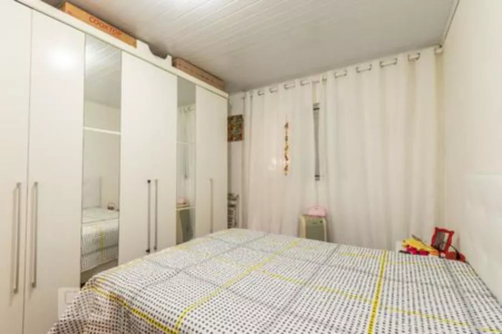 Casa à venda com 2 quartos, 120m² - Foto 4