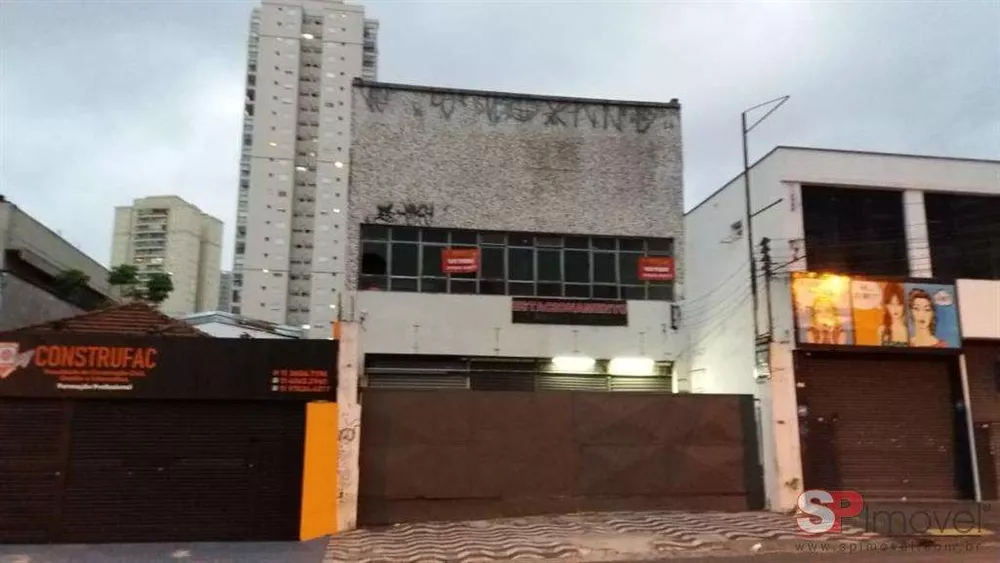 Prédio Inteiro à venda com 1 quarto, 1000m² - Foto 2